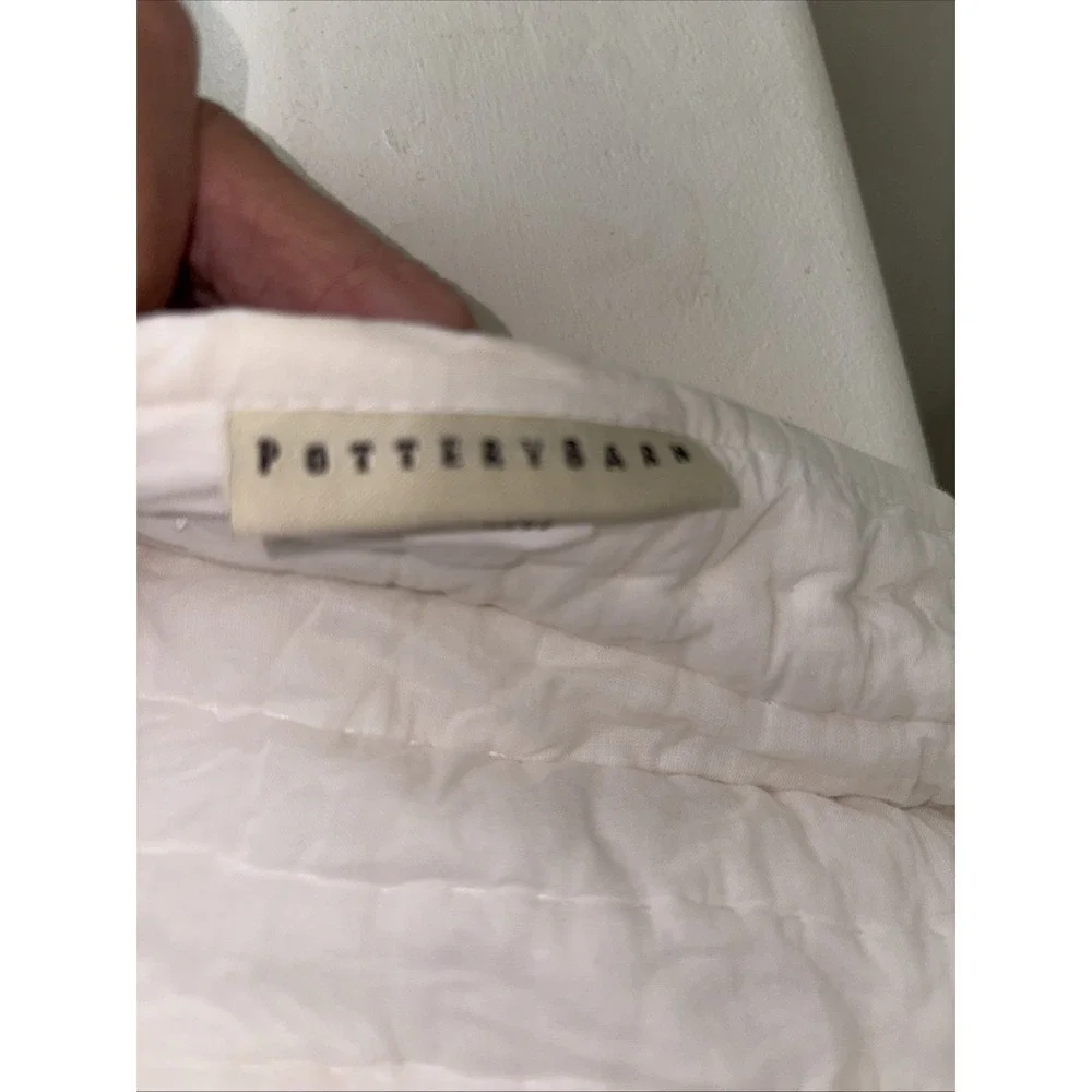 POTTERY BARN tiered WAVY RIPPLES FULL/QUEEN‎ COMFORTER ~ WHITE